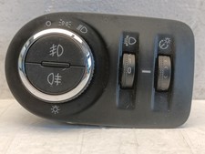 A10324 interruttore pulsantier usato A10324 interruttore pulsantier usato  Roma