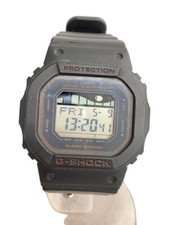 Montre numérique quartz d'occasion Montre numérique quartz d'occasion  Expédié en France