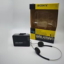 Sony Walkman WM-B10 Auriculares EMBALAJE ORIGINAL 80 Retro Vintage Cassettes MC segunda mano  Embacar hacia Mexico