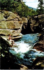 Usado, Parafuso Auger Gorge Grafton Entalhe Maine Rock Penhasco Paredes Water Lady Cartão Postal UNP comprar usado  Enviando para Brazil