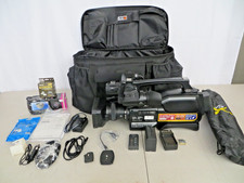 Cartões SD e bolsa para câmera de vídeo estado sólido Sony HXR-MC2500 Full HD 1080p AVCHD 32GB comprar usado  Enviando para Brazil