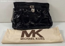 Usado, Bolsa satchel Michael Kors couro envernizado preto ombro com bolsa de pó original comprar usado Usado, Bolsa satchel Michael Kors couro envernizado preto ombro com bolsa de pó original comprar usado  Enviando para Brazil