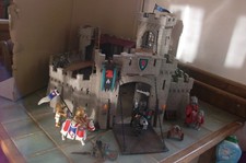 Chateau faucon playmobil d'occasion  Le Houga