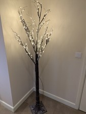 Twig tree warm for sale  LOUGHBOROUGH