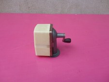 Ancien taille crayon d'occasion  France