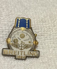 Pin montre luxe d'occasion  Saint-Fargeau-Ponthierry