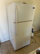 Frigidaire ad18 ft. for sale  El Paso