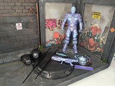 Mcfarlane multiverse mr.freeze for sale  RADSTOCK