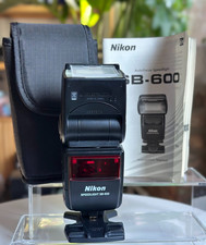 Mint nikon 600 for sale  Chicago