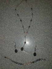 Parure guess collier d'occasion  Nanterre