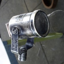 Microphone vintage melodynamic d'occasion  Ploëzal