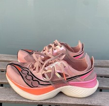 Tênis de corrida Saucony Endorphin Elite feminino Mars Otherworld rosa carbono tamanho 8.5 comprar usado  Enviando para Brazil
