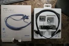 Samsung level wireless d'occasion  Expédié en Belgium