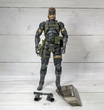 Boneco de ação Metal Gear Solid Peace Walker Play Arts Kai Snake Sneaking Suit comprar usado  Enviando para Brazil