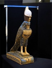 Deus Hórus, Falcão moldam a divindade egípcia da justiça, paz escultura artesanal comprar usado  Enviando para Brazil