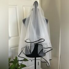 Beautiful white veil for sale  Leeds