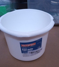 2.5l plastic paint for sale  BRADFORD