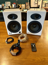 Audioengine premium altoparlan usato  Spedire a Italy