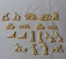 Figurines plastique animaux d'occasion  Rostrenen