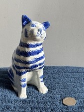 Small pottery cat for sale  READING