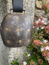 Sonnaille cloche ancienne d'occasion Sonnaille cloche ancienne d'occasion  Pont-Aven