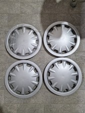 Set copricerchi pollici usato Set copricerchi pollici usato  Palermo