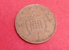 Mp1 moneta inghilterra usato  Ticengo