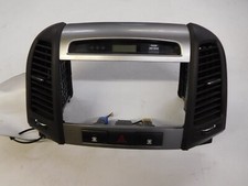 Hyundai santa center for sale  Avon