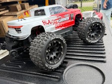 Arrma Granite 3S BLX 1/10 com algumas atualizações comprar usado Arrma Granite 3S BLX 1/10 com algumas atualizações comprar usado  Enviando para Brazil