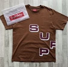 Supreme stagger tee usato  Zugliano