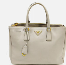 Prada hand bag for sale  Montebello