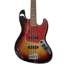 fender bass guitar d'occasion  Expédié en Belgium