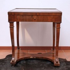 Tavolo scrittoio con usato  Ferrara