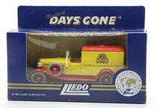 Lledo diecast dg22004 for sale  BEDWORTH