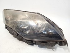 260100041r right headlight d'occasion  Expédié en Belgium