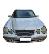 Ricambi per mercedes usato  Comiso