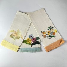 Conjunto de 3 toalhas de chá vintage bordadas apliques de renda flores roupa de cama guardanapo de mesa grande comprar usado  Enviando para Brazil