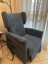 Poltrona elettrica relax usato  Roma