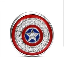 Ciondolo capitan america usato  Roma