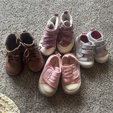 Lot pair little for sale  Kansas City