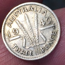 Australia three pence usato  San Bonifacio