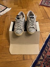 Golden goose superstar usato  Teglio Veneto