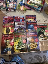 Bundle goosebumps books for sale  WEMBLEY