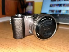 Mirrorless sony a5100 usato  Tortorella