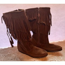 Minnetonka fringe boots for sale  Wartrace