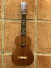 Ukulele concert kiwaya d'occasion  Chazay-d'Azergues