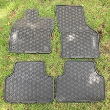 Tapetes de assoalho de borracha genuínos Volkswagen Jetta Black Monster 2019-24 fabricante de equipamento original 17B-061-550 comprar usado  Enviando para Brazil