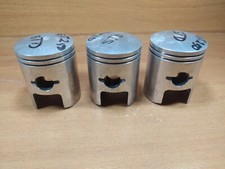 3 peças pistão Suzuki GT250 GT380 Os STD Nos genuíno Japão comprar usado 3 peças pistão Suzuki GT250 GT380 Os STD Nos genuíno Japão comprar usado  Enviando para Brazil