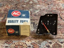 Medidor de combustível NOS AC Delco GM 6431560 medidor de painel de gás vintage fabricante de equipamento original GM EUA clássico comprar usado  Enviando para Brazil