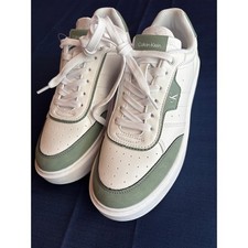 Usado, Novo tênis feminino Calvin Klein verde oliva e branco tamanho 8,5 M com cadarço  comprar usado Usado, Novo tênis feminino Calvin Klein verde oliva e branco tamanho 8,5 M com cadarço  comprar usado  Enviando para Brazil
